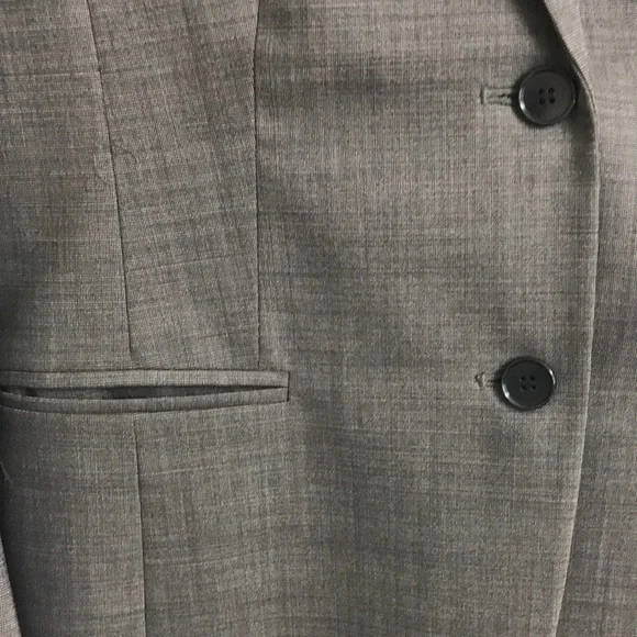 ANN TAYLOR 10 TALL 2-BUTTON BLAZER - Like New - Picture 6 of 7